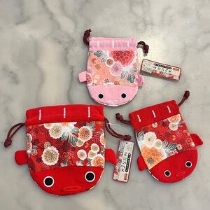 Daiso Red and Pink Floral Drawstring Bags